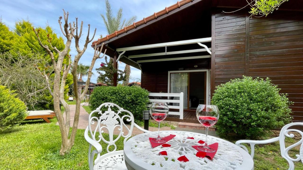 Aida Hotel Çıralı Eksteriør bilde